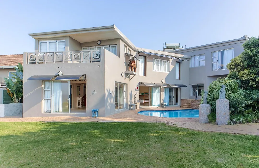 305 Guest House-1
