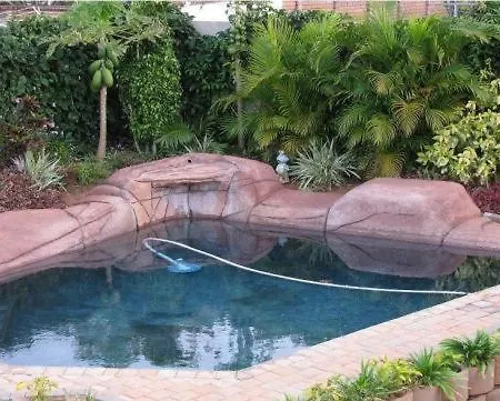 Avalon Guest House-2